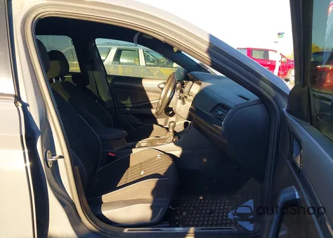 2020 Volkswagen Jetta Gli 2.0T Autobahn/2.0T S from USA, damaged, VIN 3VW5T7BU4LM088538